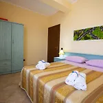 Apartment La Piccola Dimora Vicino Tropea Torre Marino