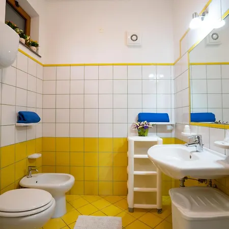 Casa Fiore Apartment Torre Marino