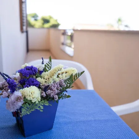 Apartment La Piccola Dimora Vicino Tropea Torre Marino